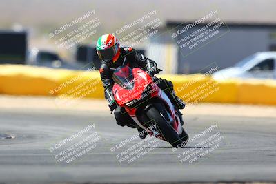 media/Mar-28-2022-Superbike Trackdays (Mon) [[b8603d0f67]]/Novice Group (1130am-12pm)/Turn 2/